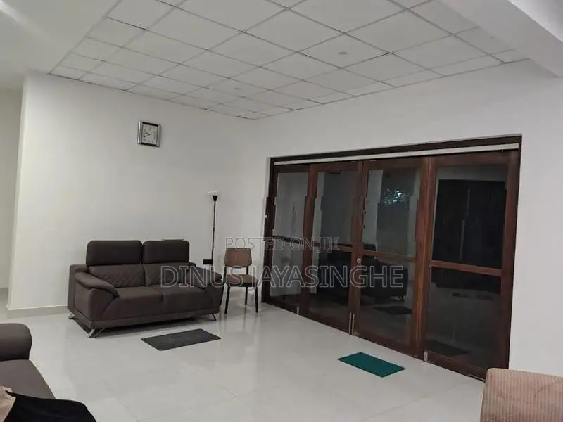 House for Rent in Alawwa