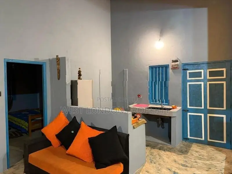 Beautiful House for Sale in Katuwapitiya