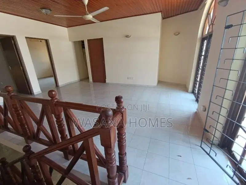 Valuable Two Story House for Sale Nugegoda