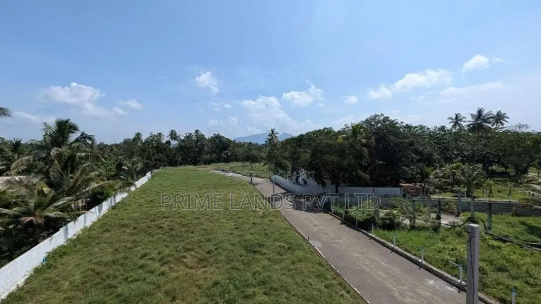 ඉබ්බාගමුව නගරයට බිම් කොටස්