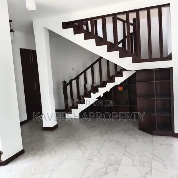 House for Sale Koswatta