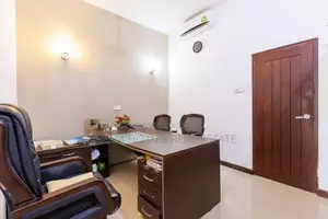 Semi Furnished Fully Ac 5 Bed House Thalawathugoda