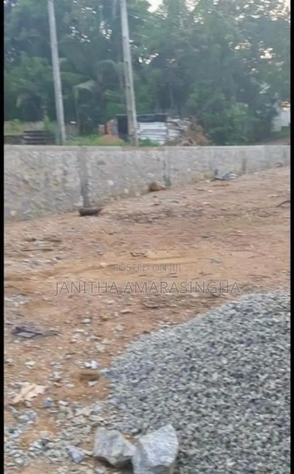 17.1 Perch Prime Residential Land for Sale - Kalutara