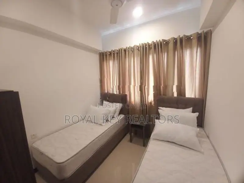 Tri-zen Tower 3 – 03 Bedroom Furnished Apartment for Sale Colombo 02