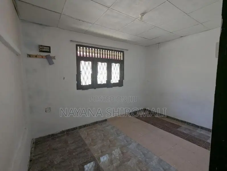 House for Sale in Makewita (Gampaha)
