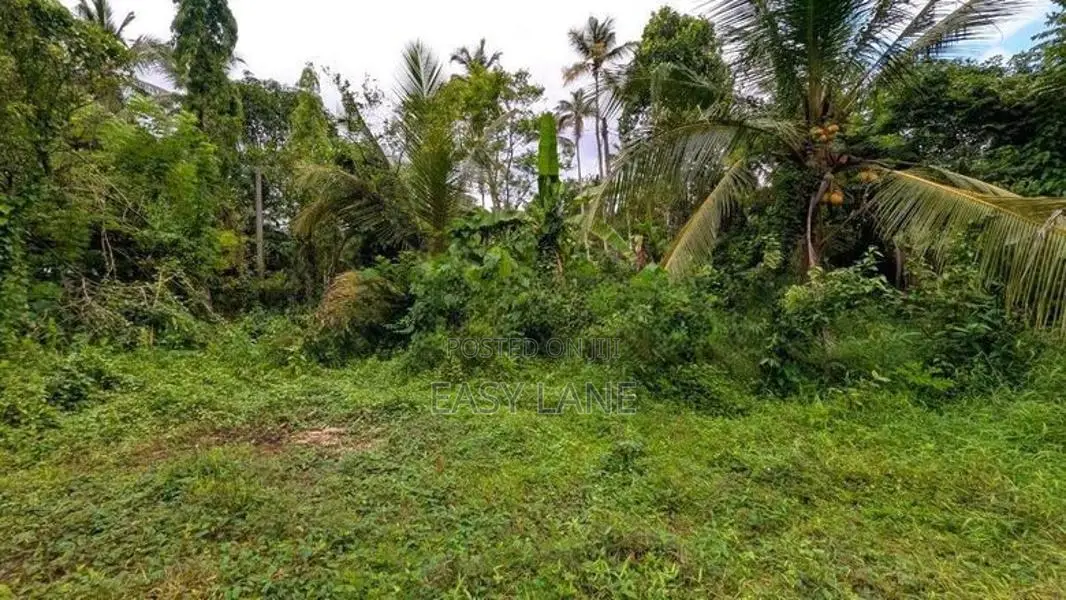 කඩවත වෑබඩින් වටිනා ඉඩමක් විකිණීමට / KM 11545