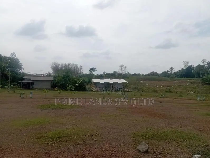 Valuable Land Plots Near Kiriwaththuduwa Junction