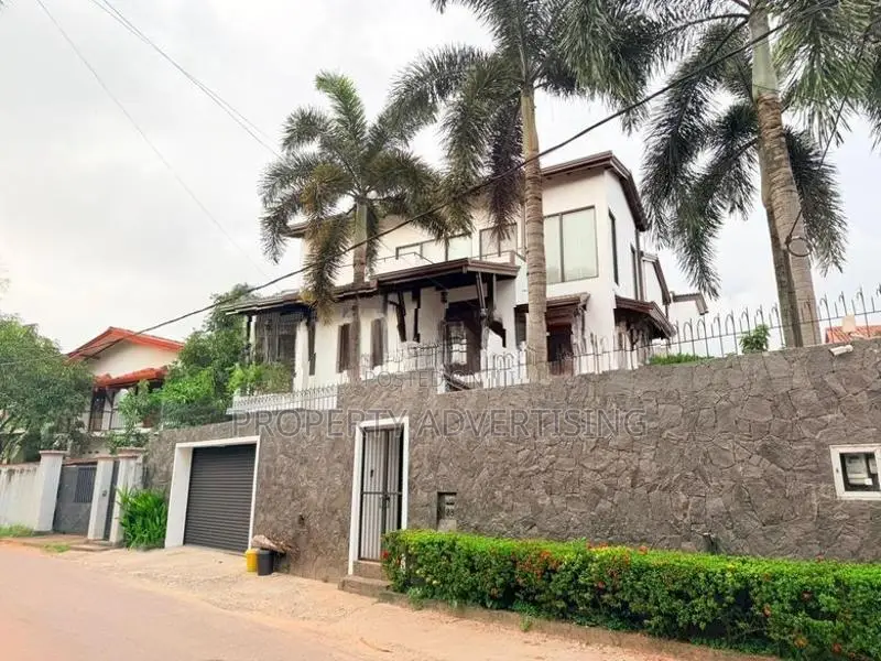 Ethul Kotte Prime Location Luxurious House For Sale Pita