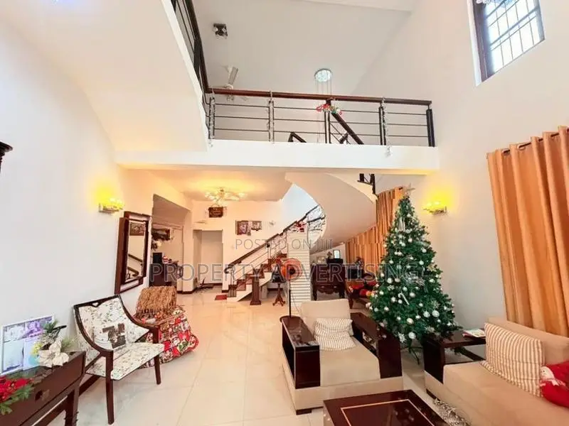 Ethul Kotte Prime Location Luxurious House For Sale Pita