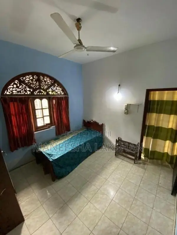 Room for Rent Piliyandala (Girl Only)