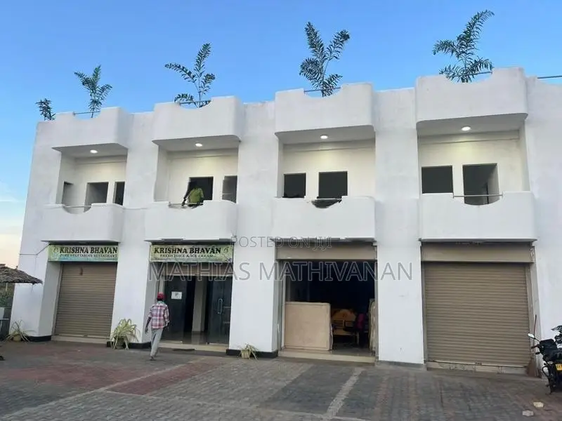 Hotel with Land for Sale in Pulmoddai Rd, Trincomalee