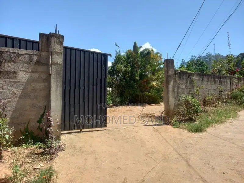 House with 20 Perch – Guruthalawa