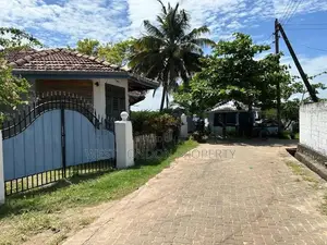 Prime Lagoon-Front House with Land for Sale in Negombo