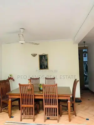 (SH1526) Two Storey House for Sale in Angoda himbutama