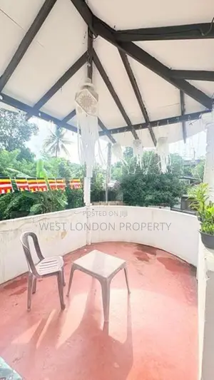 Beautiful 2-Storey House for Sale in Piliyandala