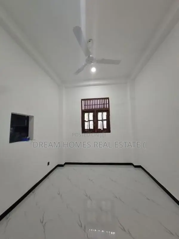 Spacious Family Home for Sale in Pannipitiya – Alvitigala Mawatha