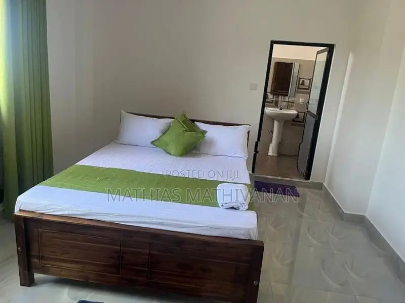 Hotel with Land for Sale in Pulmoddai Rd, Trincomalee