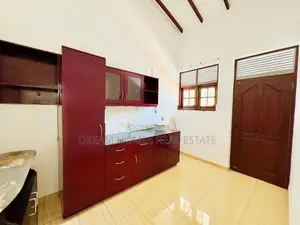 Elegant Modern House Kotte – Fully Furnished 4BR