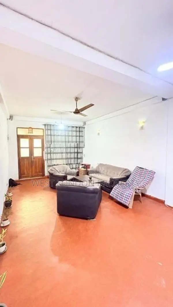 Beautiful 2-Storey House for Sale in Piliyandala