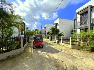 2 Storied House Sale in Odiliya Residencies Kelaniya SPECIAL CASH PRIC