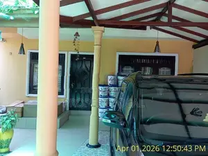4-Bedroom House For Sale In Kalapaluwawa, Rajagiriya - PDH390