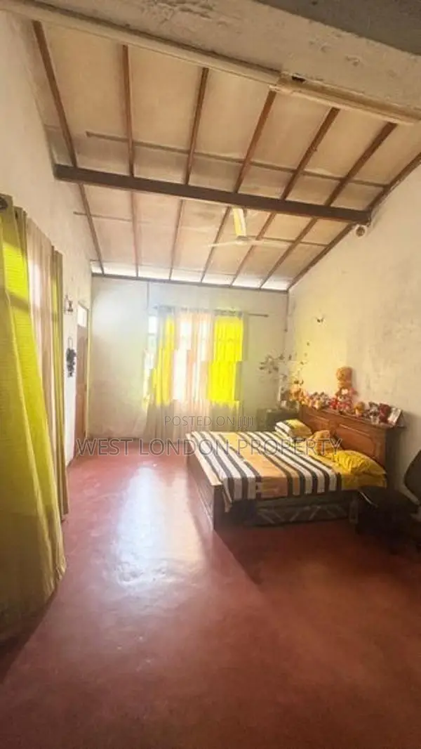 Beautiful 2-Storey House for Sale in Piliyandala