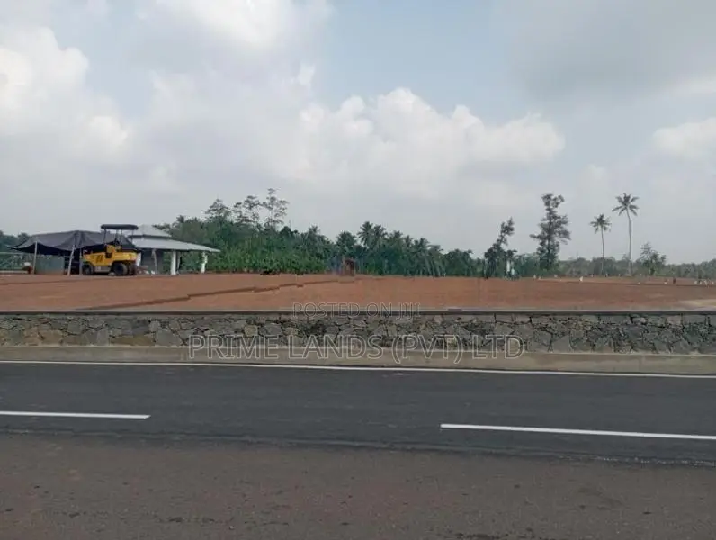 Valuable Land Available Near to Homagama