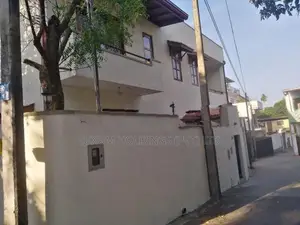 Luxury House For Rent in Akuregoda Battaramulla [ 2227C ]