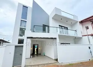 Beautiful Modern Brand New House for Sale in Athurugiriya