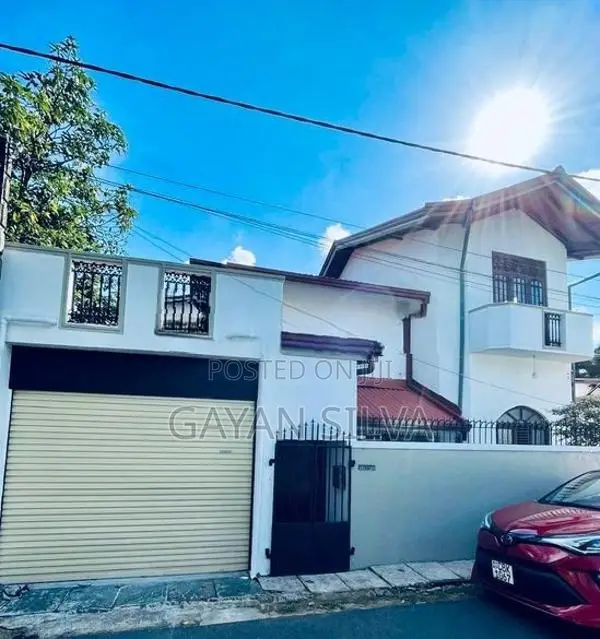 Two Storey House for Rent in Thalawathugoda Kalalgoda