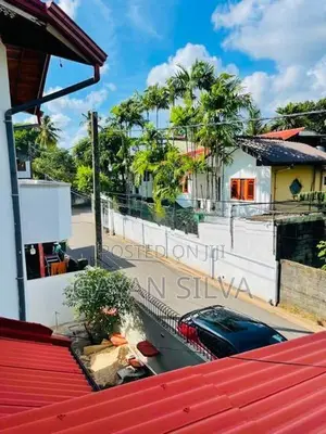 Two Storey House for Rent in Thalawathugoda Kalalgoda