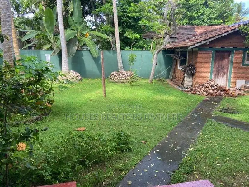 Beachfront Guest House for Sale – Hikkaduwa