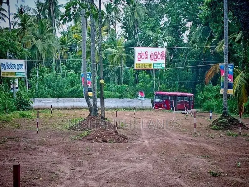 Prime Land for Sale in Mirigama