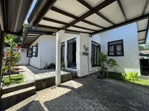 Almost Brand New House for Sale in Piliyandala