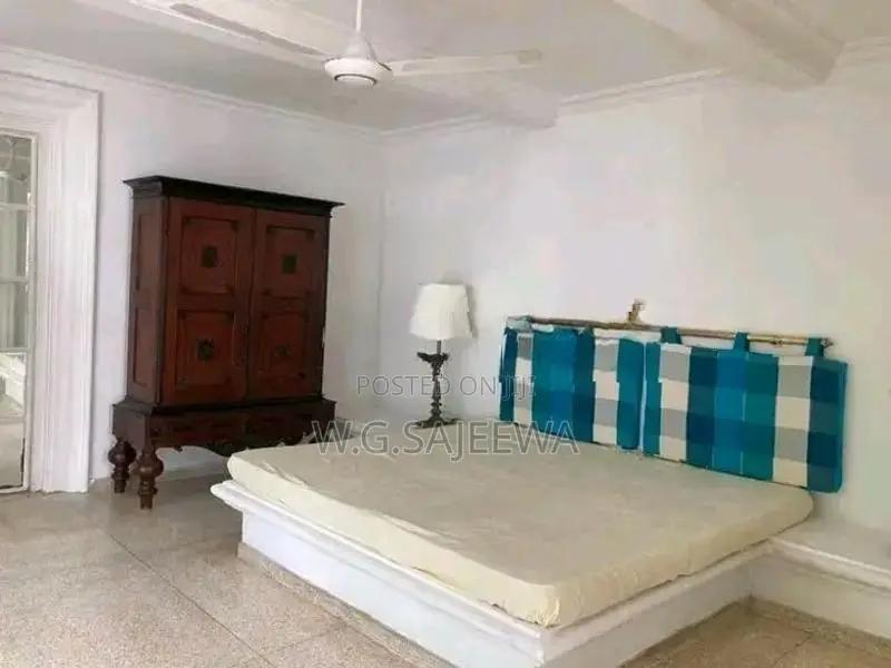 Residential Furnished House Rent in Colombo 5