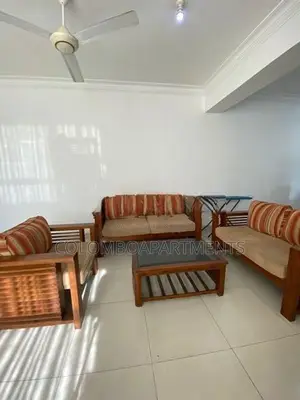 Colombo 05 Apartment Available for Long-Term Stay. (Code: CSMP502)