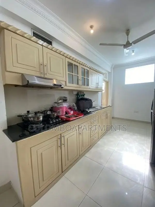 Colombo 05 Apartment Available for Long-Term Stay. (Code: CSMP502)
