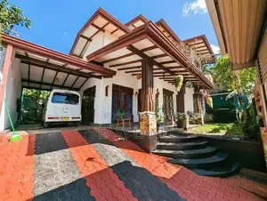 📢 කඩවත - රාගම පාරට මීටර් 350න් අංග සම්පූර්ණ දෙමහල් නිවසක් / KM 10436