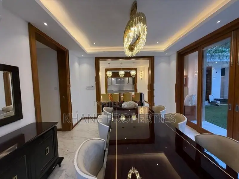 Spacious 6 Bedroom Modern House for Sale in Battaramulla