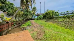 කඩවත Highway පිවිසුම පෙනෙන දුරින් වටිනා ඉඩමක් / KM 13804