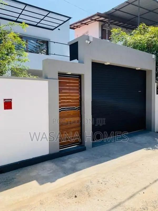 Grand House for sale Kesbewa