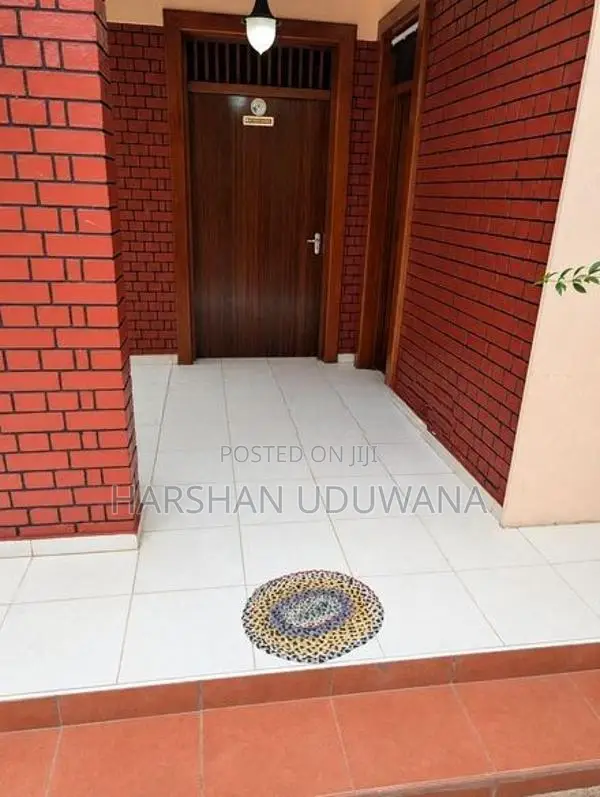 Beautiful 6-Bedroom Single-Storey House for Rent Anderson Rd, Kalubowi