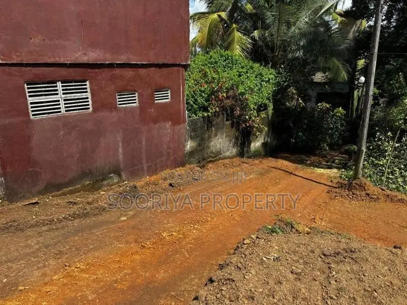 Land for Sale in Athurugiriya Rd Malabe