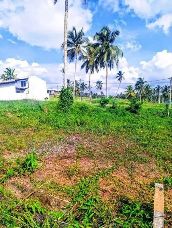 Prime Land for Sale in Kahathuduwa / KO 13388