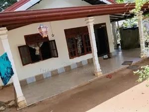 House for Sale in Kadawatha Kirillawala Plot 17