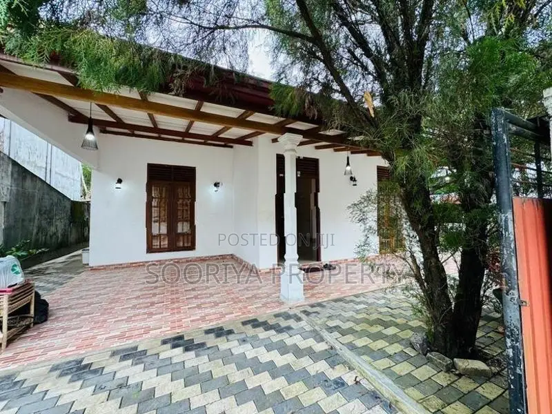Modern Single Storey Luxury House for Sale in Piliyandala Halpital