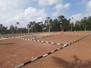 මොරටුවට ලග ගොරකානෙන් හොදම බිම් කොටස් N38