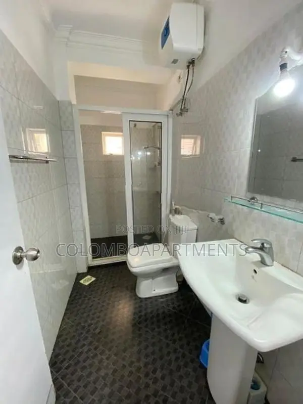 Long-Term Rental Apartment Available in Colombo 05. Code: (CSMP203)