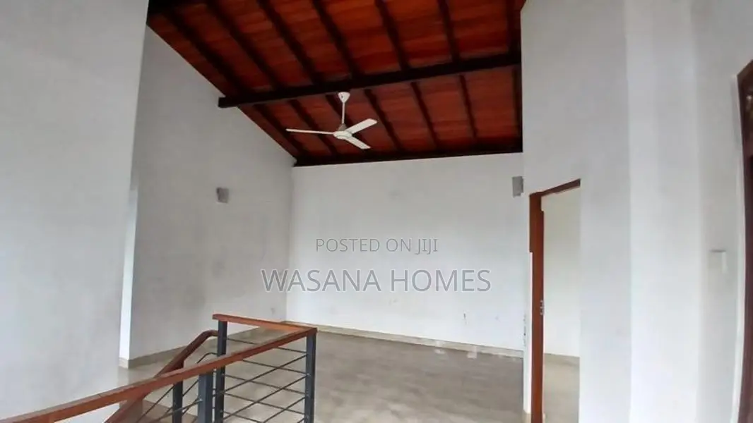 House for Sale Boralesgamuwa