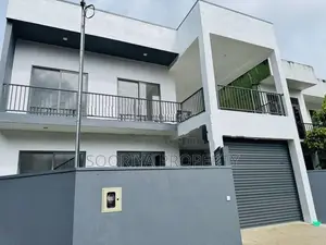 Modern Two Storey Brand New Luxury House - Bandaragama Piliyandala
